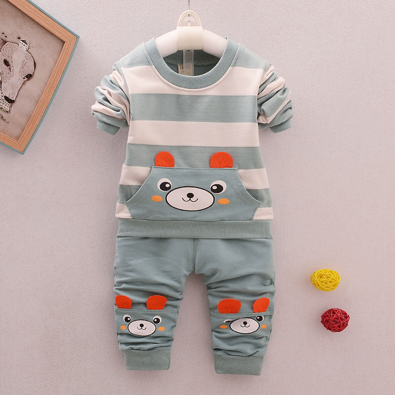 Baby Boy's Suit With Bear Pattern